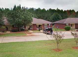 1000 Desoto Dr #4661, San Augustine, TX 75972