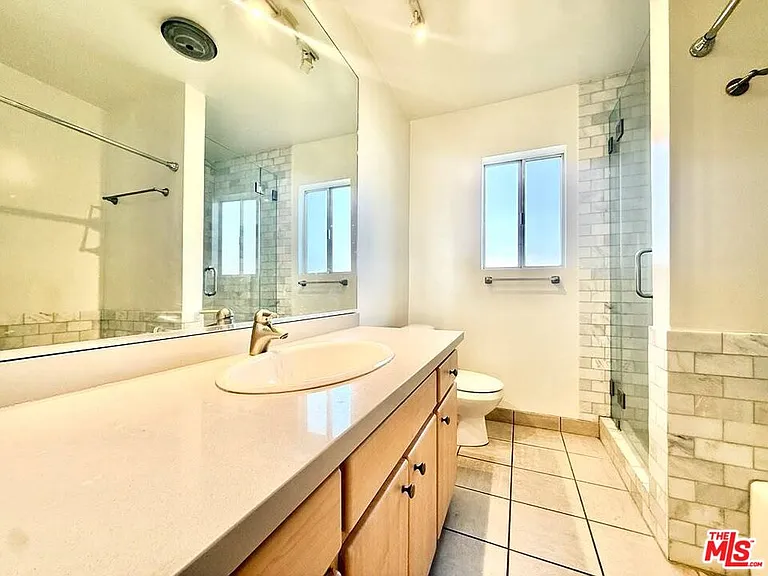 11946 Dorothy St #7 — Photo 9