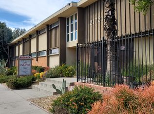 Roscoe Lanai Apartments, Canoga Park, CA 91304