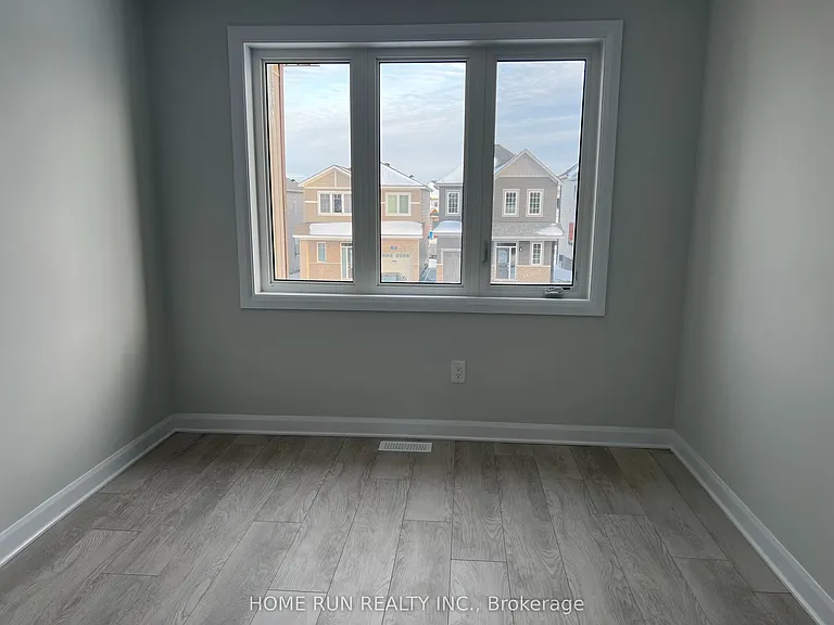 144 Invention Blvd — Photo 8