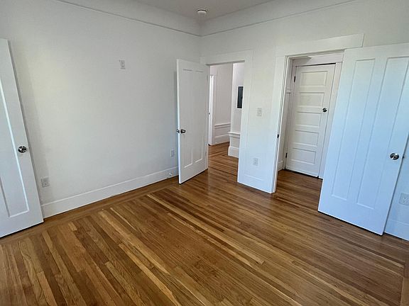5th image of 1352 11th Ave #2