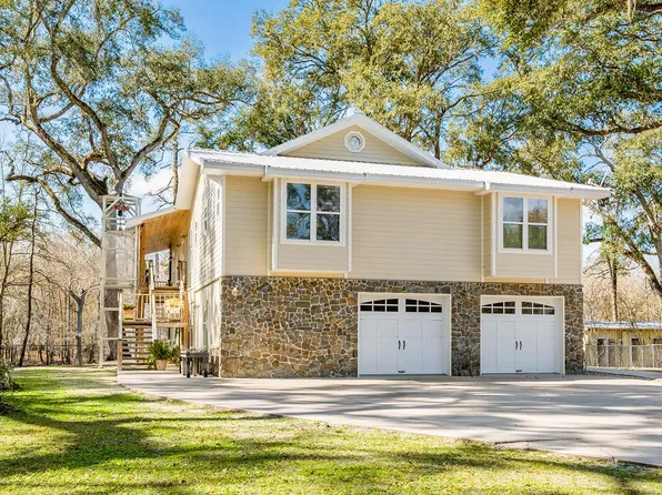 498 SW Manatee Ter, Fort White, FL 32038