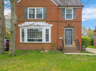 2557 Milton Rd, University Heights, OH