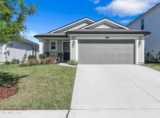 595 Meadow Creek Dr, Saint Johns, FL 32259