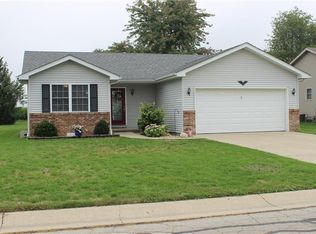 3 Hickory Ln N, Crawfordsville, IN 47933