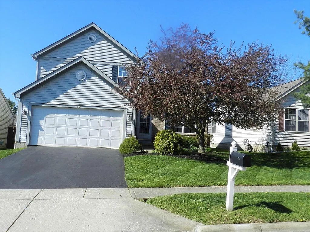 296 Effington Ln photo 1