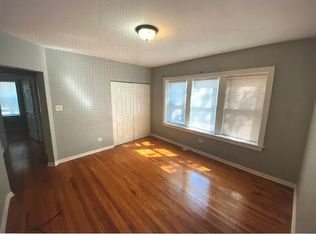 2834 W 65th St APT 1E, Chicago, IL 60629