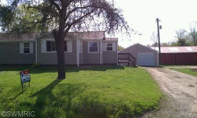 6031 Six Mile Rd photo 1