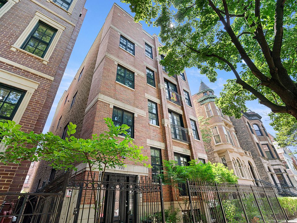 1st image of 901 W Fletcher St APT 2