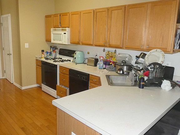 2nd image of 26 Summit Cir #26