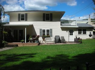 4 Hemlock Aly, Weatherly, PA 18255