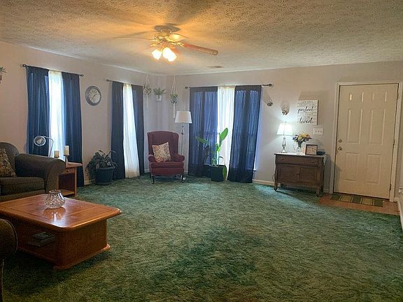 Living Rm view from den