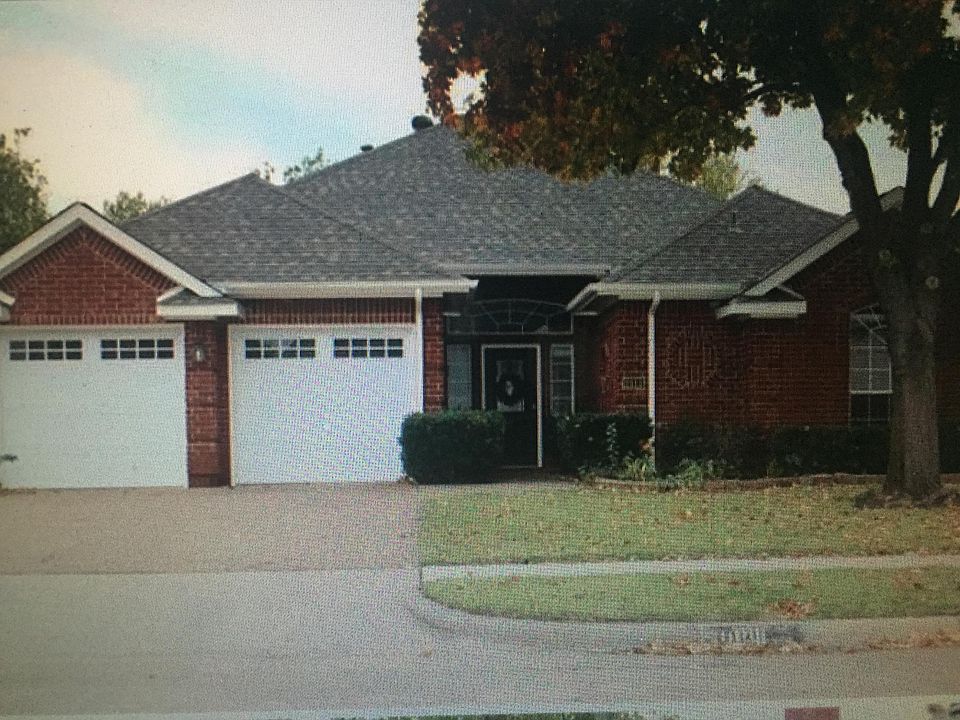 1st image of 2111 Rock Wood Ln