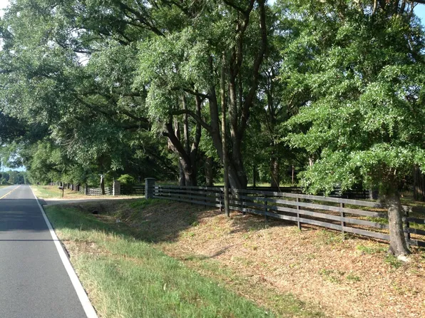 49 Canopy Oak Blvd, Bonifay, FL 32425