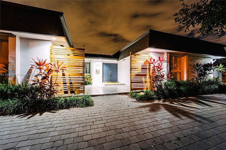 1st image of 21110 Highland Lakes Blvd