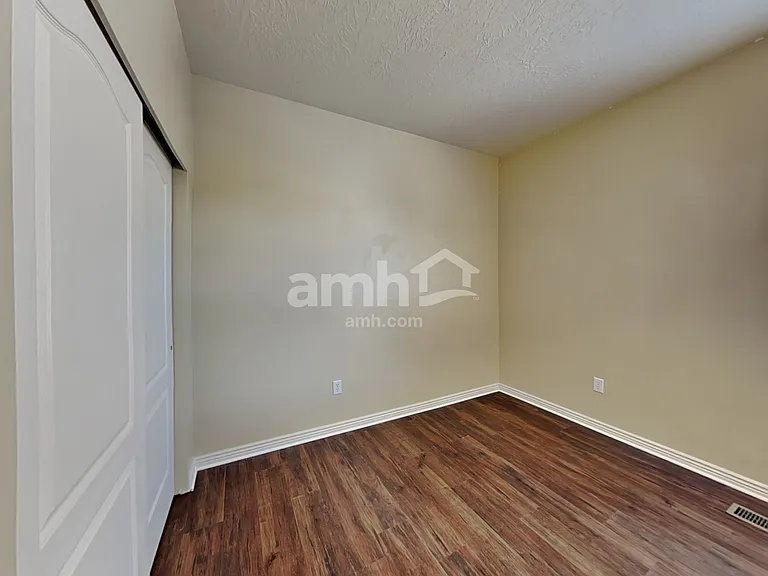 8043 S Bury Rd — Photo 13