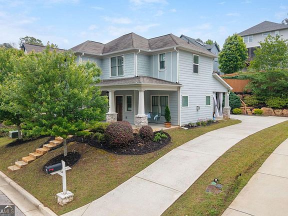 2nd image of 2681 Oak Leaf Pl SE