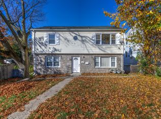 7 Yonkers Ter #B, Yonkers, NY 10704