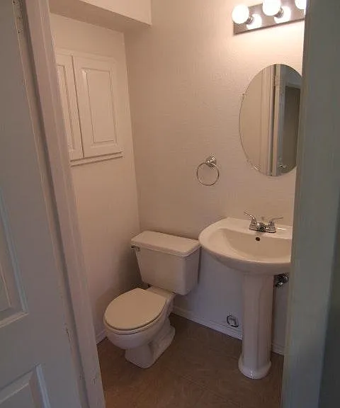1/2 Bathroom off Recroom