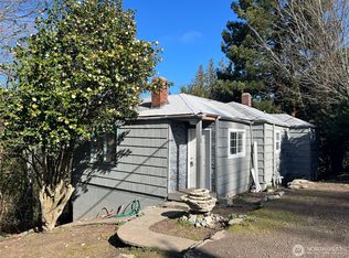 120 Tracy Ave N, Pt Orchard, WA 98366