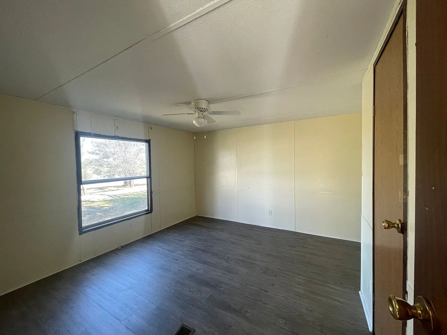 2/2 Mobile Home for Rent! — Photo 2