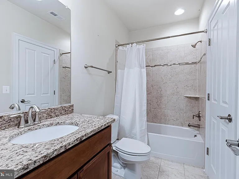 1751 Tysons Crest Ln — Photo 35