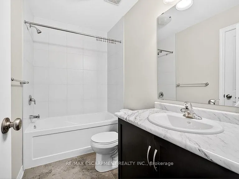 377 Glancaster Rd #16 — Photo 38