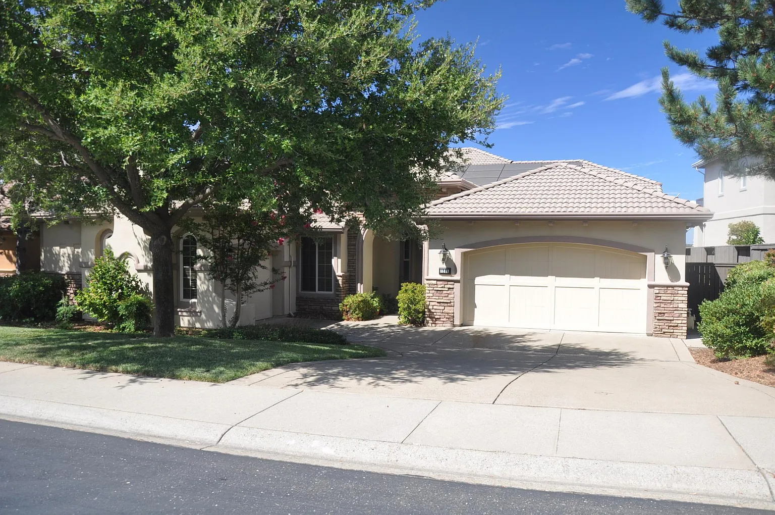 1200 Terracina Dr photo 1