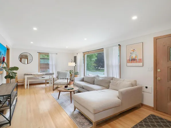 1001 34th Ave NE, Minneapolis, MN 55418