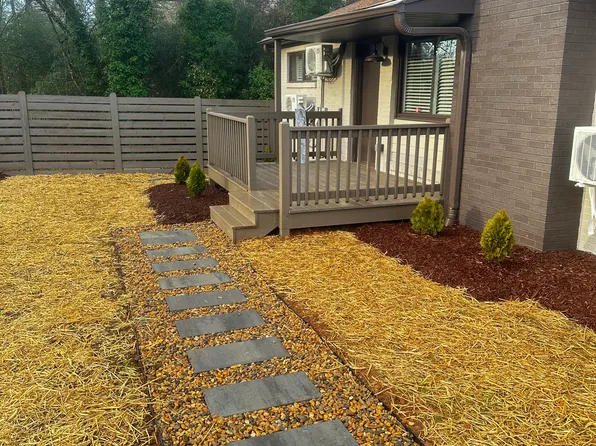 (undisclosed Address), Hickory, NC 28601