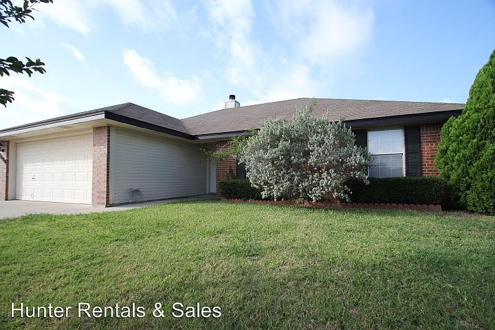 1st image of 1804 Sandstone Dr