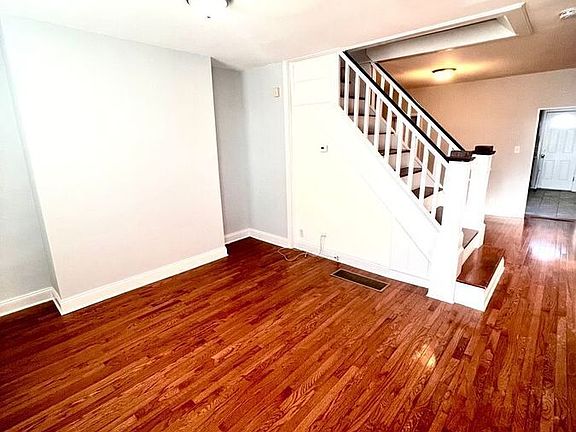 4th image of 2629 E Dauphin St