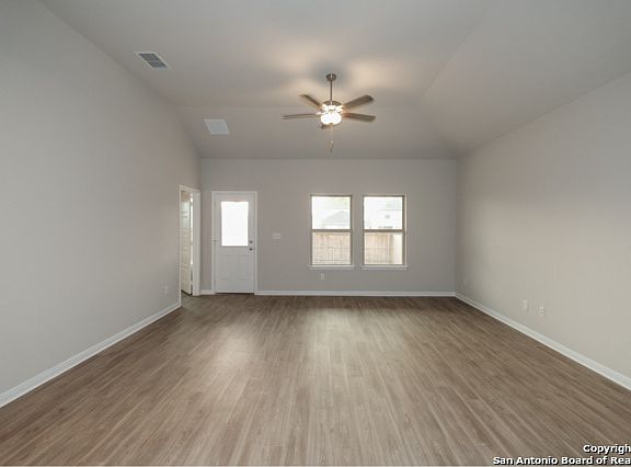 5th image of 5102 Topaz Bend