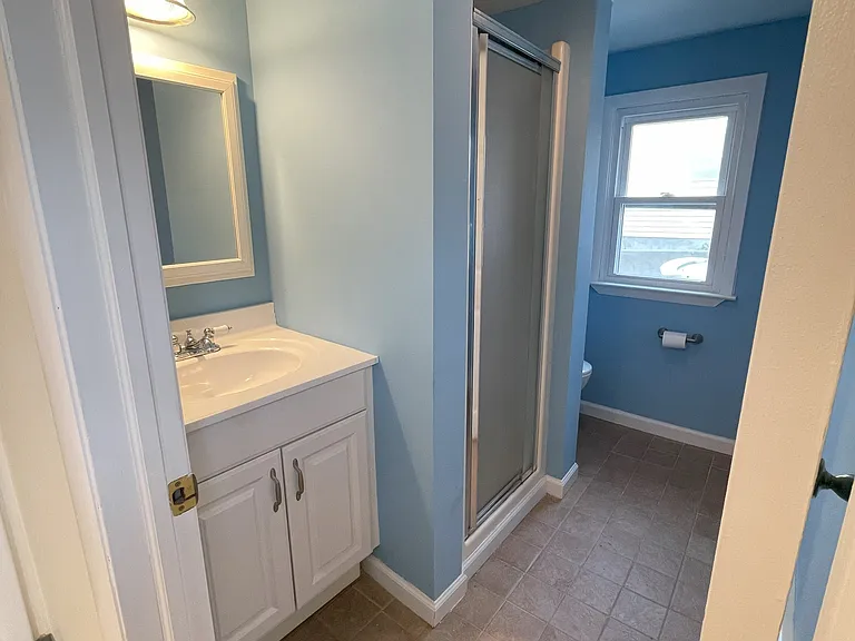 110 Scott St — Photo 11