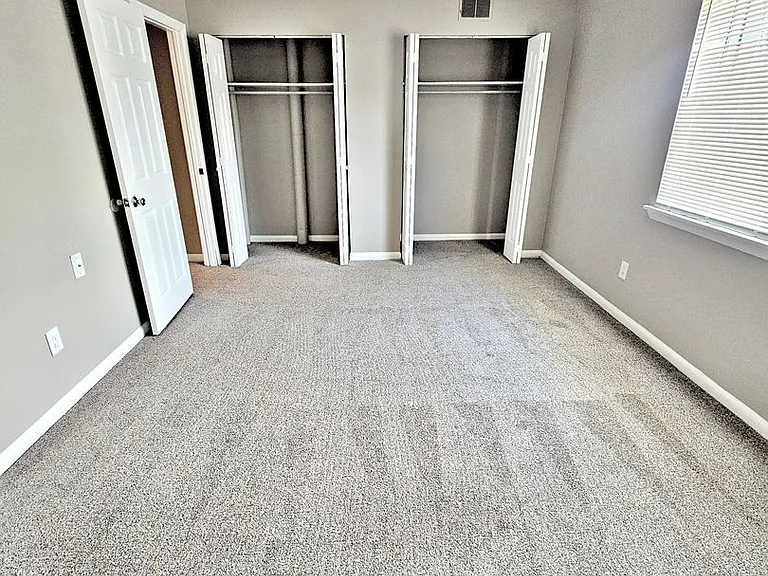 Avalon Cove Townhomes — Photo 58