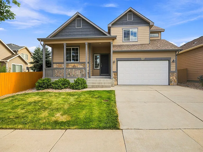 527 Stoney Brook Rd — Photo 1