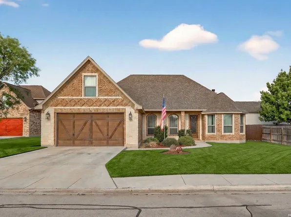 133 Mulhouse, Castroville, TX 78009