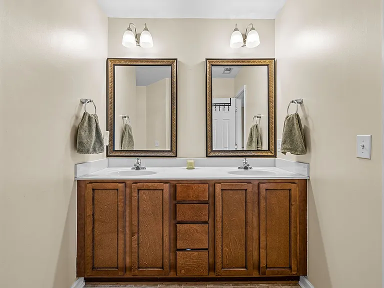 210 McCain St — Photo 31