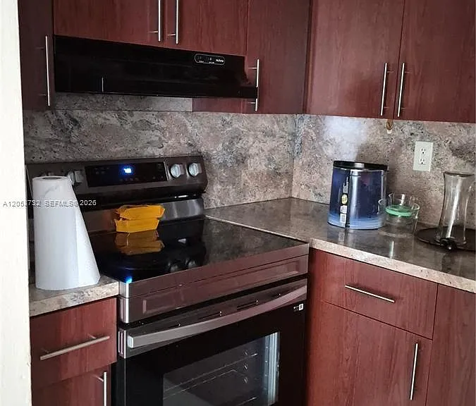 7220 Pembroke Rd #8 — Photo 1