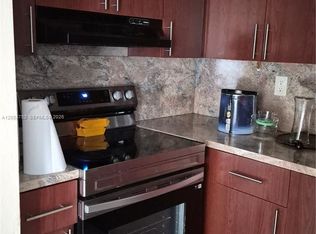 7220 Pembroke Rd #8, Hollywood, FL 33023