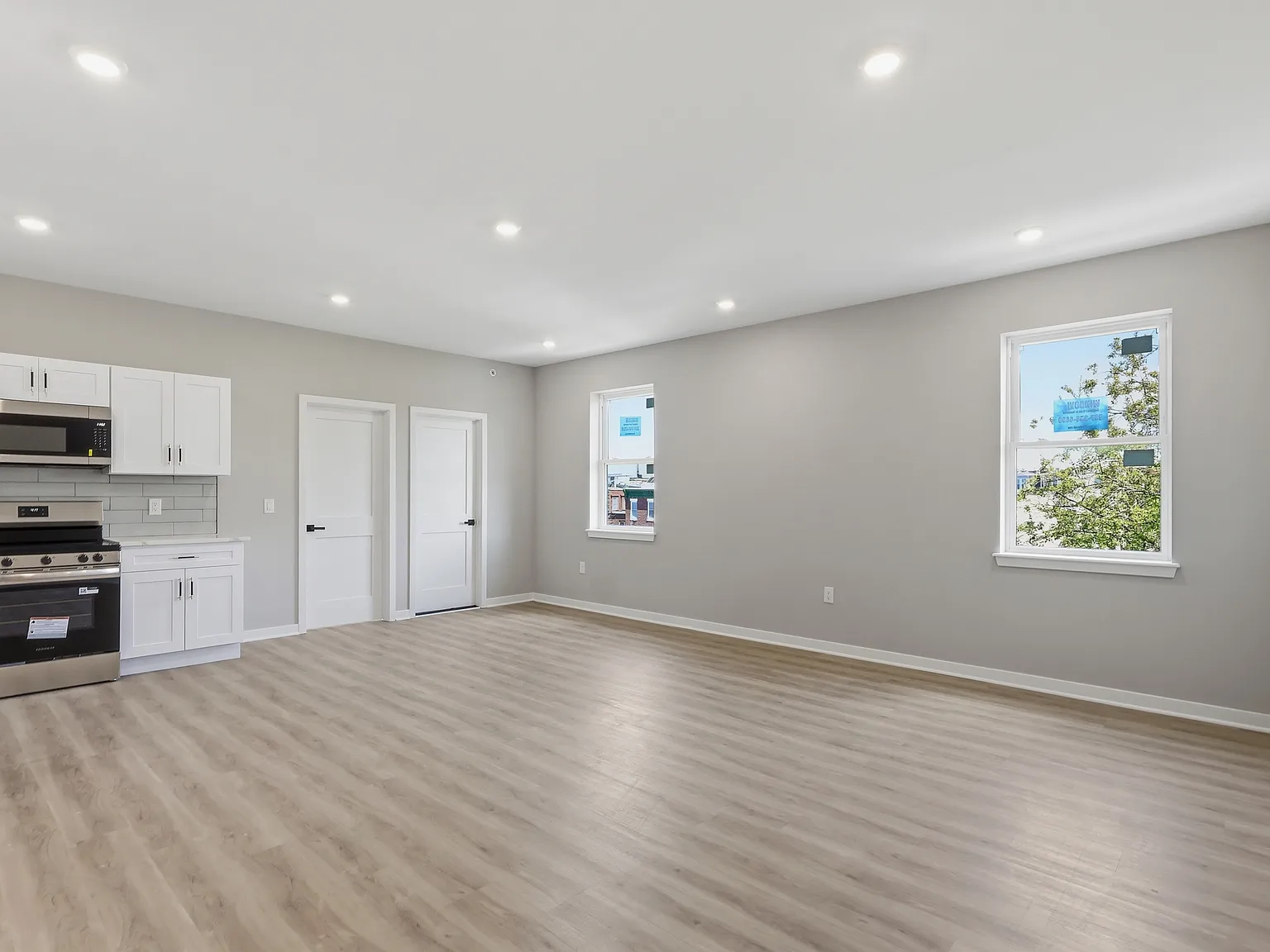 2 bed, 927 sqft, $1,750 — Photo 1