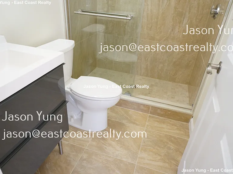 1032 Commonwealth Ave #2 — Photo 25