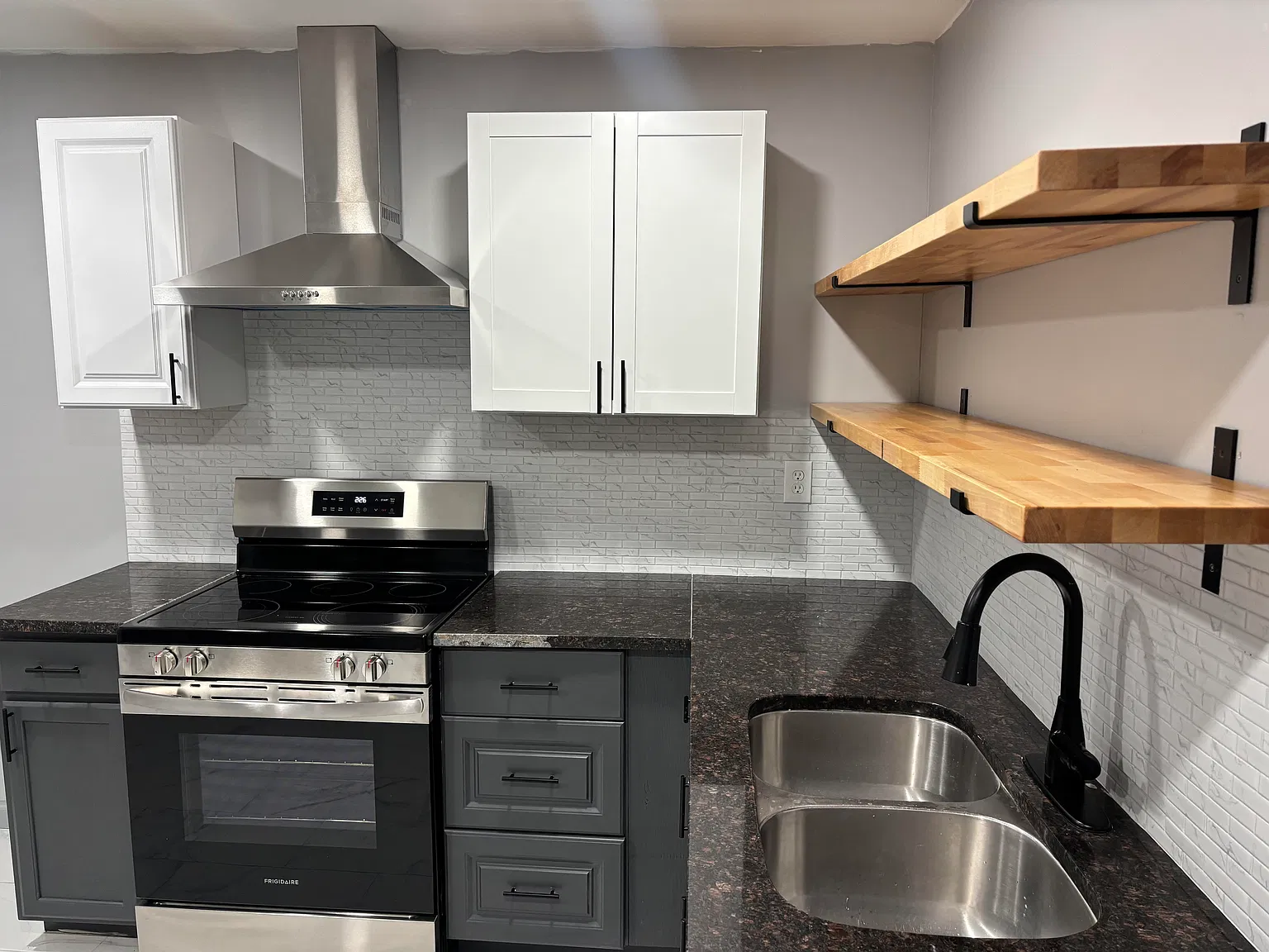 1 bed, $1,650 — Photo 4