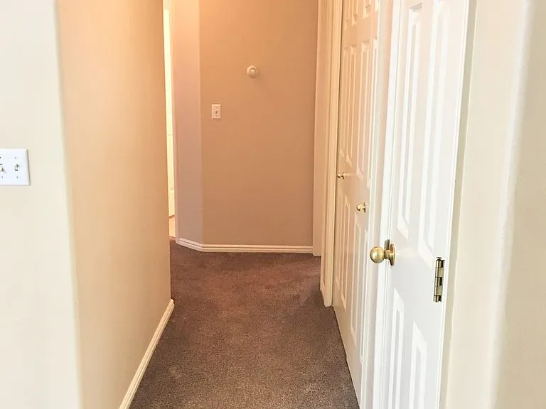 1308 Millcreek Duplex — Photo 9