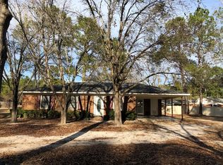 1 Harris St, Hazlehurst, GA 31539