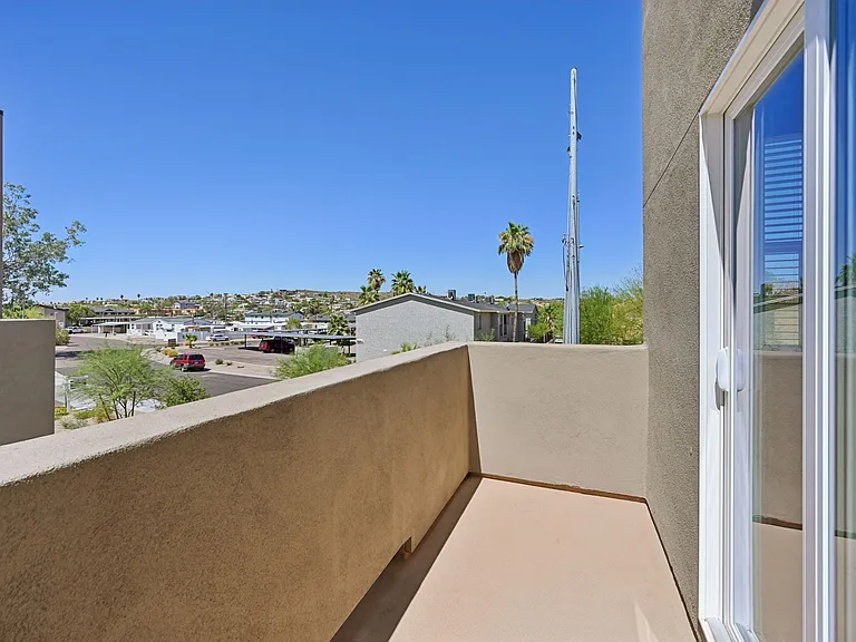 Agave Townhomes — Photo 36