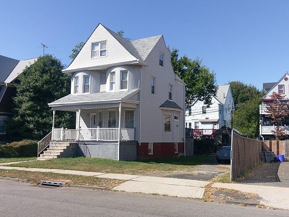 4th image of 35 Whittlesey Ave