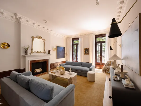 57 East 74th Street image 3 of 26