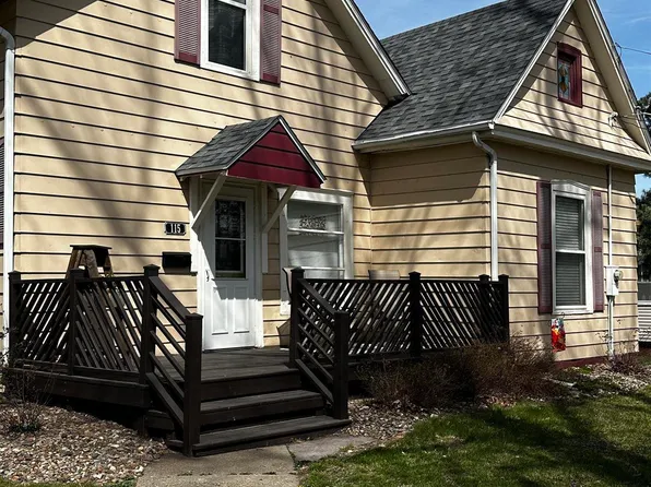 115 C Ave W, Oskaloosa, IA 52577