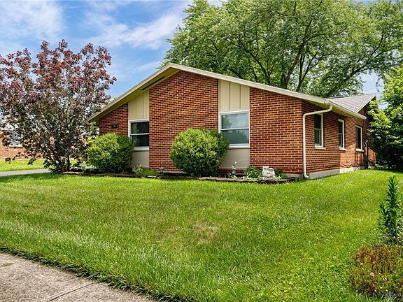 3rd image of 7078 Cliffstone Dr